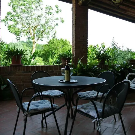 Apartament Lovely Tuscan