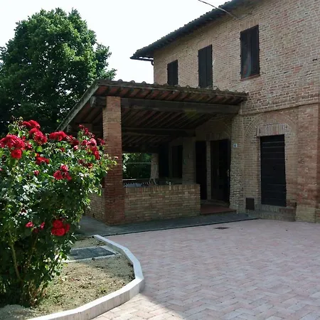 Lovely Tuscan *